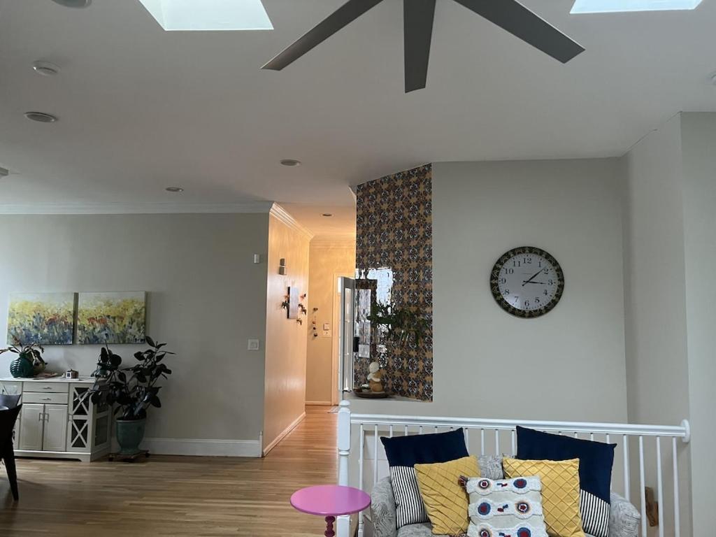 Location! House With Home Office, Gym, More-Cherry Hill Ngoại thất bức ảnh