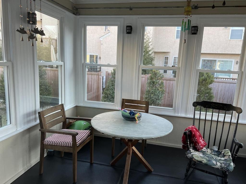 Location! House With Home Office, Gym, More-Cherry Hill Ngoại thất bức ảnh